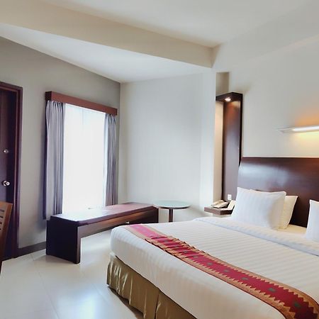 Lombok Garden Hotel Mataram Exterior foto