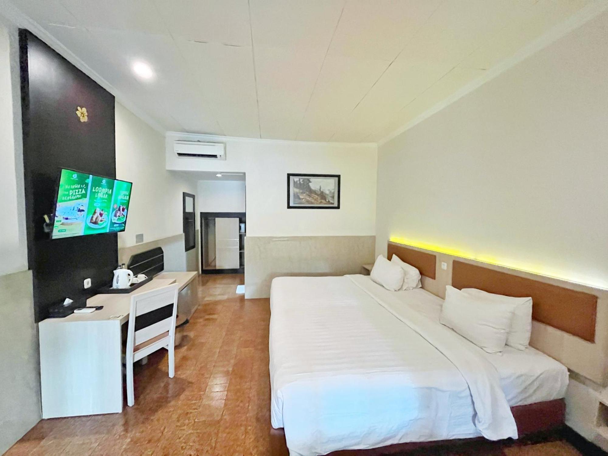 Lombok Garden Hotel Mataram Exterior foto