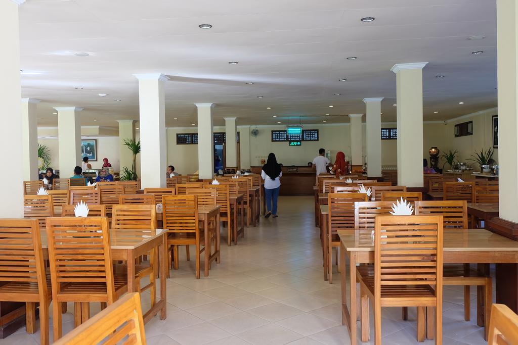 Lombok Garden Hotel Mataram Exterior foto
